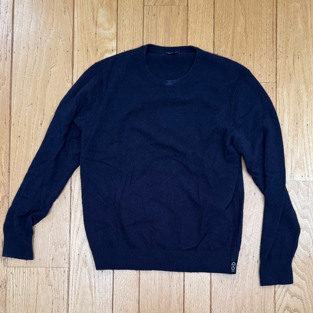 Todd Snyder Men's Navy Crewneck Sweater